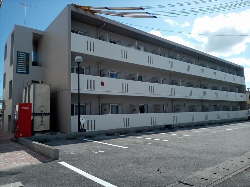 1K Furnished Apartment for Rent in Chatan Town, Okinawa - Thumbnail 2