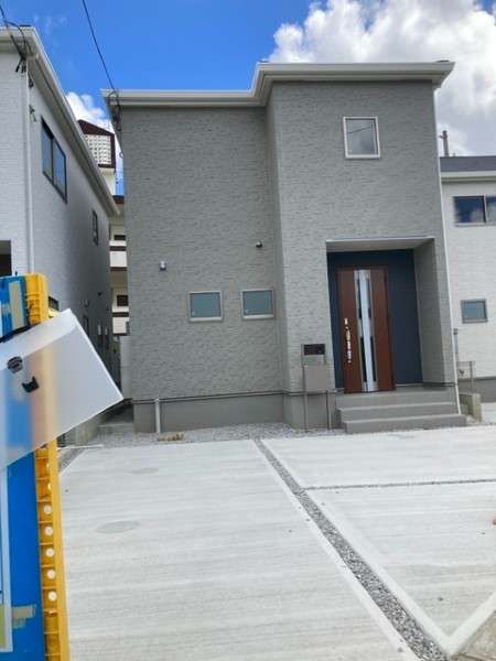 New 4LDK House in Okinawa City's Minamomomohara | 2025 Build - Thumbnail 2