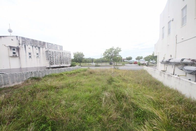 Land for Sale in Itoman City, Okinawa - 195 sqm Plot Near Sea - Thumbnail 4