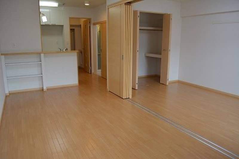 Pure Forest Unit 203: 1LDK Apartment for Rent in Nanjo City, Okinawa - Thumbnail 4