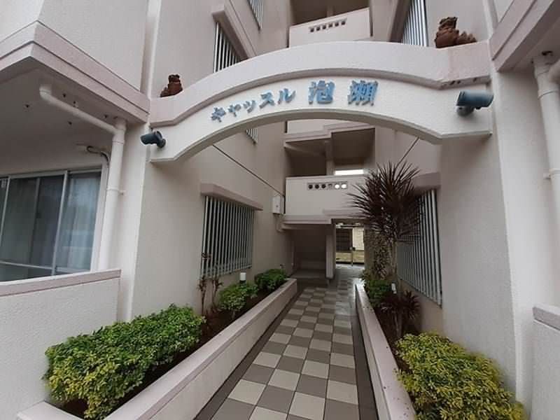 2LDK Apartment for Rent in Awase, Okinawa City - Thumbnail 2