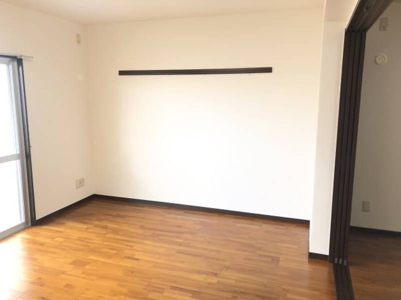 Modern 2LDK Apartment for Rent in Naha, Okinawa - Thumbnail 4