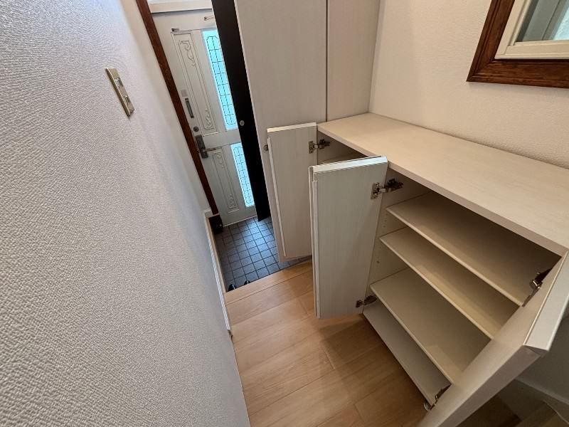 Chatan Residence & Shop for Sale Near Araha Beach, Okinawa - Thumbnail 3