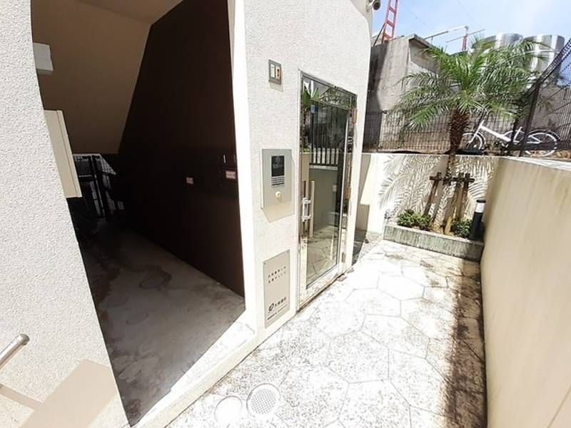 1LDK Apartment for Rent in Ginowan City, Okinawa - Thumbnail 3