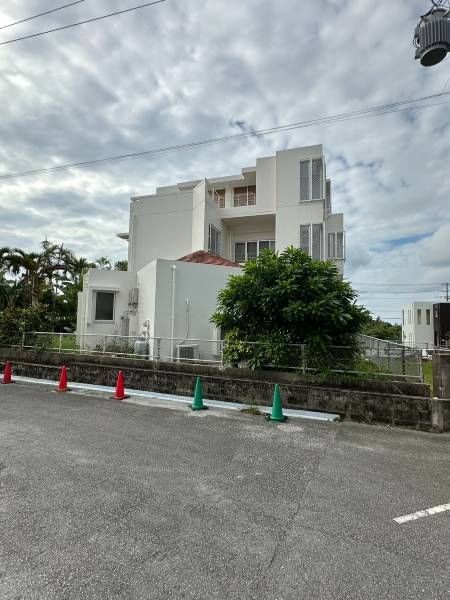 4-Story RC House in Yomitan, Okinawa - 321 sqm with Ocean View - Thumbnail 2