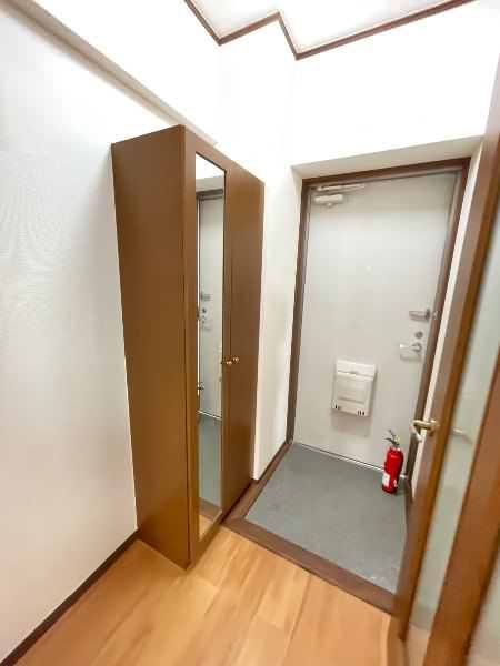 Happy Mountain 2LDK Apartment for Rent in Okinawa City - Thumbnail 4