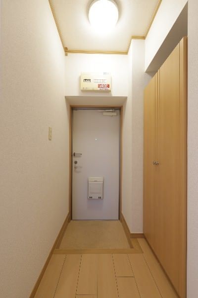 2LDK Apartment for Rent in Haebaru, Okinawa - 51.54 sqm - Thumbnail 3