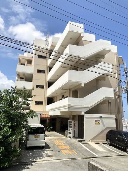 1R Apartment for Rent in Shuri Samukawacho, Naha City - Thumbnail 2