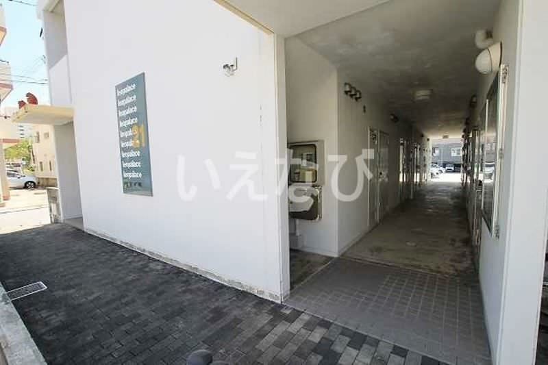 1K Apartment for Rent in Tomigusuku City, Okinawa - Thumbnail 2