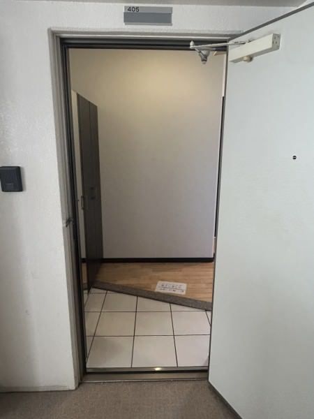 Dia Flats Higashihama 3LDK Apartment for Rent in Yonabaru, Okinawa - Thumbnail 4