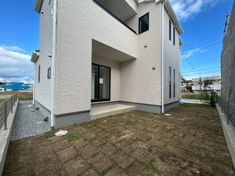 New 4LDK House in Yomitan Village, Okinawa with Cashback Offer - Thumbnail 2