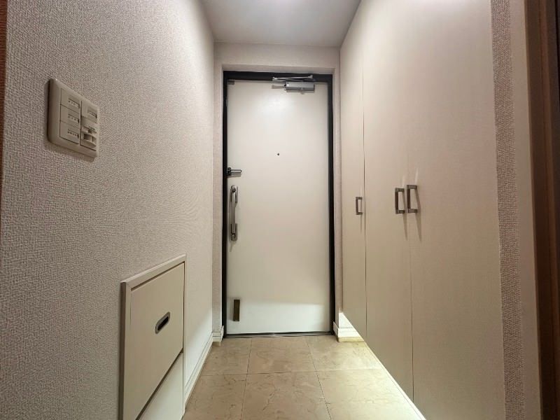 Rent 2LDK Apartment near Akamine Station, Naha with Ocean View - Thumbnail 3