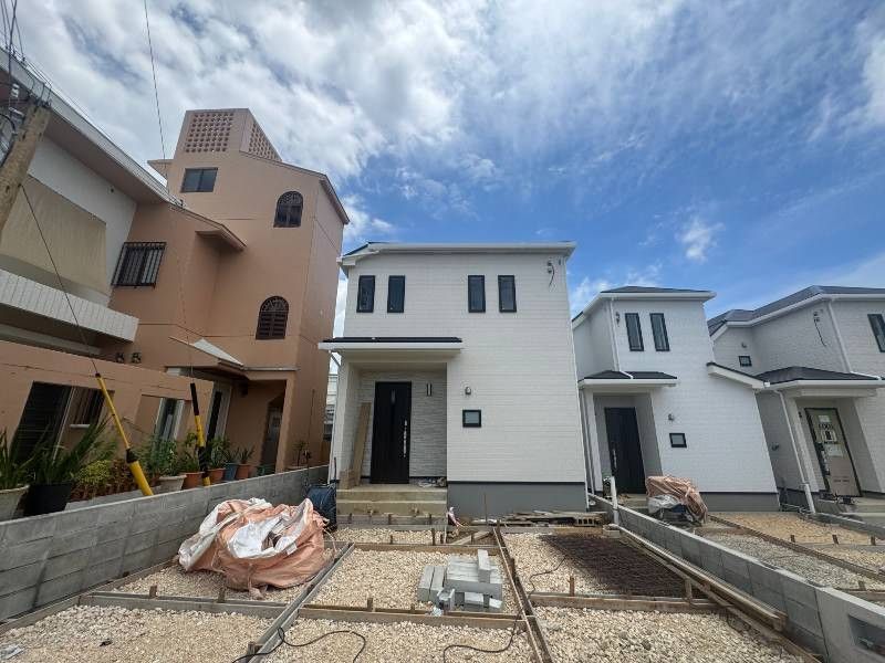 New 4LDK House for Sale in Yomitan, Okinawa – 92.33m² - Thumbnail 2