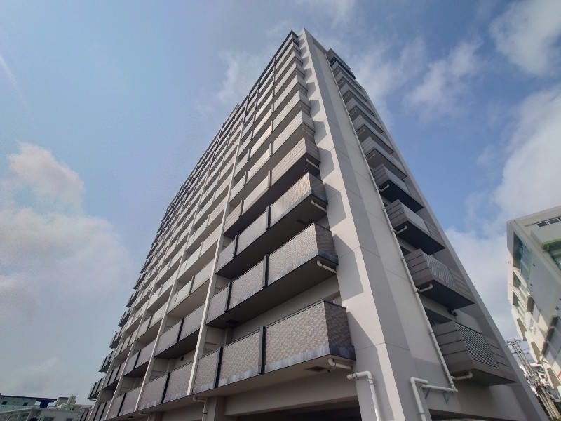 3LDK Apartment for Sale in Ginowan City, Okinawa - Thumbnail 2
