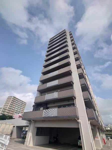 3LDK Apartment for Sale in Ginowan City, Okinawa - Thumbnail 4