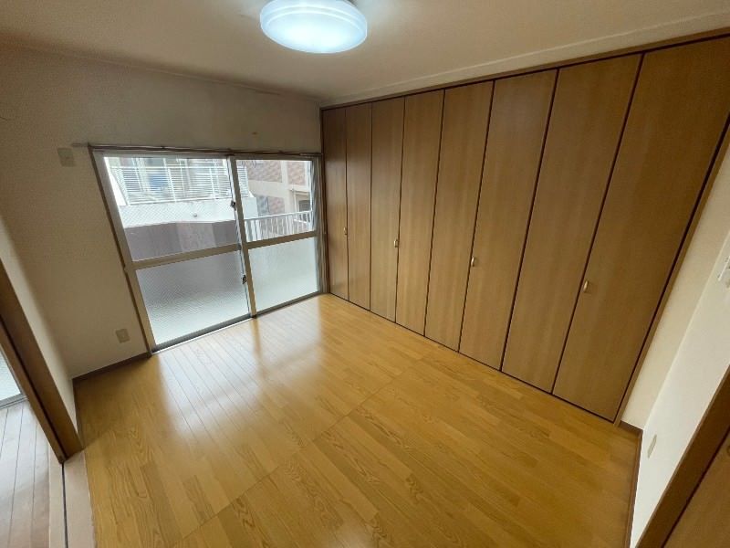 2LDK Apartment for Rent in Ameku, Naha, Okinawa - Thumbnail 4