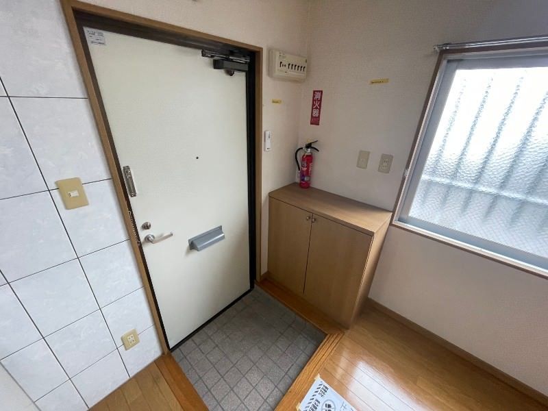 2LDK Apartment for Rent in Ameku, Naha, Okinawa - Thumbnail 3