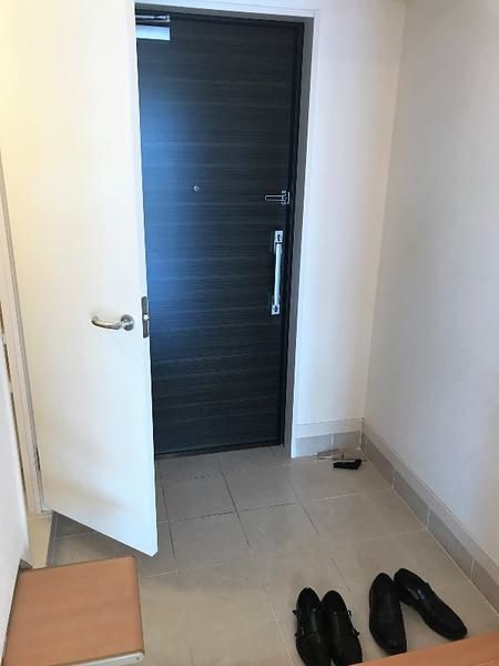 2LDK Corner Apartment with Sea View in Naha's Frescoa Shikina - Thumbnail 4