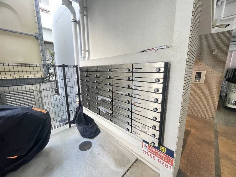 Comfort Genjun 1K Apartment for Rent in Naha Tomari - Thumbnail 3