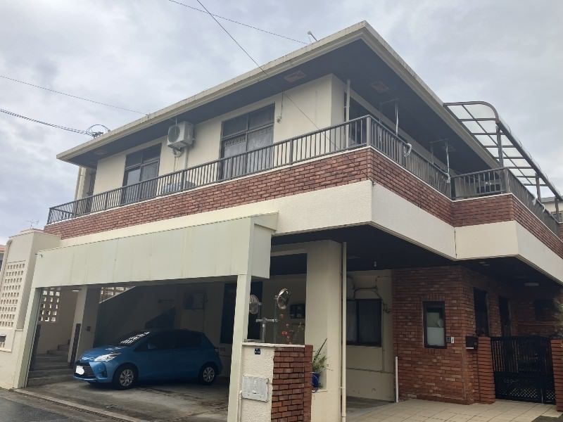 Spacious 4LDK Rental House in Ginowan, Okinawa with 2 Parking - Thumbnail 2