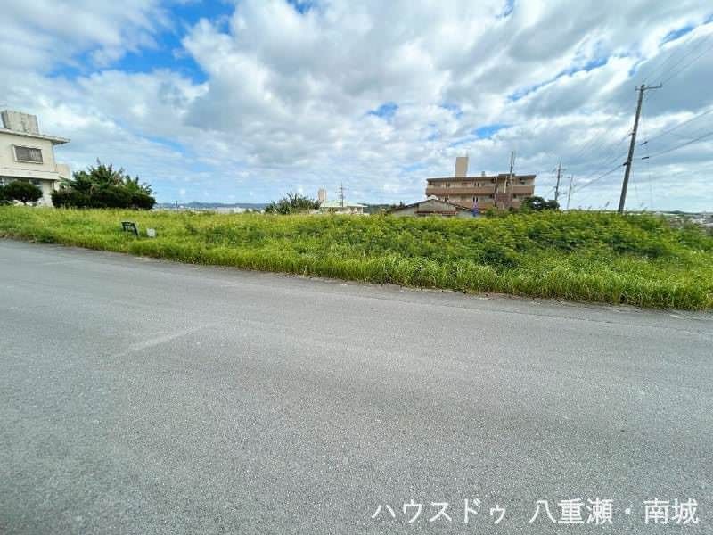Residential Land Plots for Sale in Tomori, Yaese Town, Okinawa - Thumbnail 3