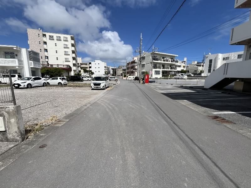 520.52 sqm Land for Sale in Minamiuehara, Nakagusuku Village - Thumbnail 3