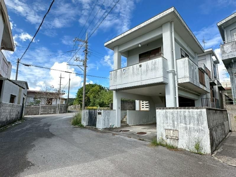3LDK House for Sale in Yaese, Okinawa - Main Image