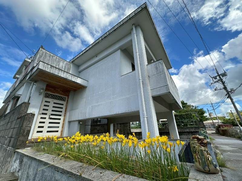 3LDK House for Sale in Yaese, Okinawa - Thumbnail 3