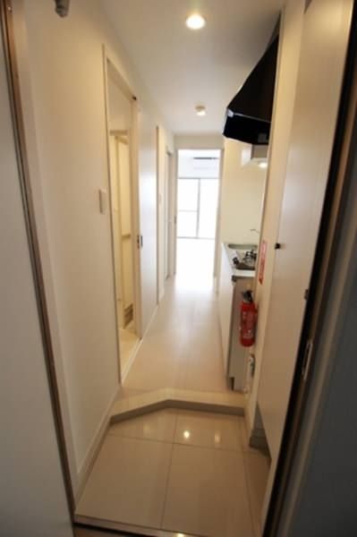 1K Apartment for Rent in Naha City, Okinawa - 21 sqm - Thumbnail 2