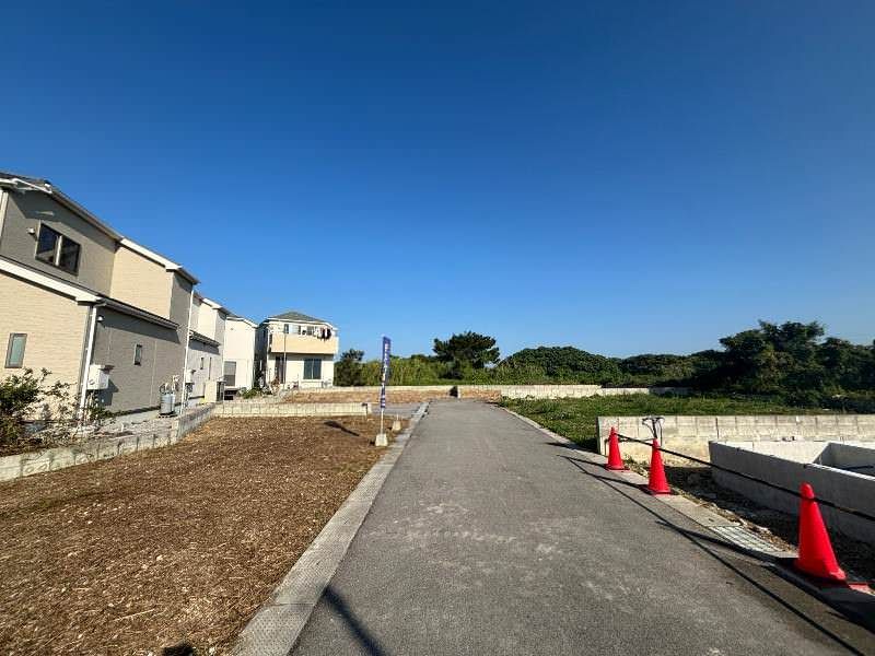 Land for Sale in Awane, Itoman City, Okinawa - 151.1 sqm Plot - Thumbnail 2