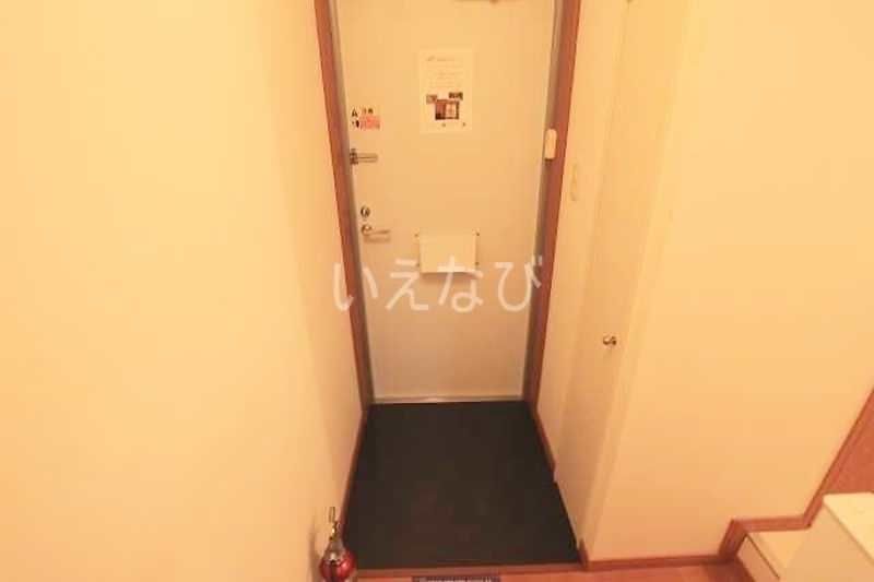 1K Apartment for Rent in Kitanakagusuku, Okinawa - Thumbnail 4