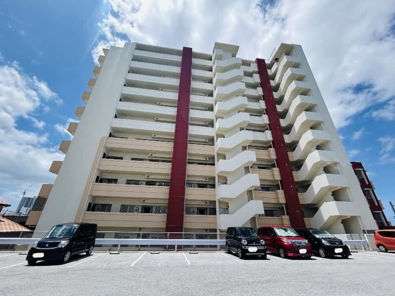 3LDK Rental Apartment in Ginowan, Okinawa with Auto-Lock & Parking - Thumbnail 4