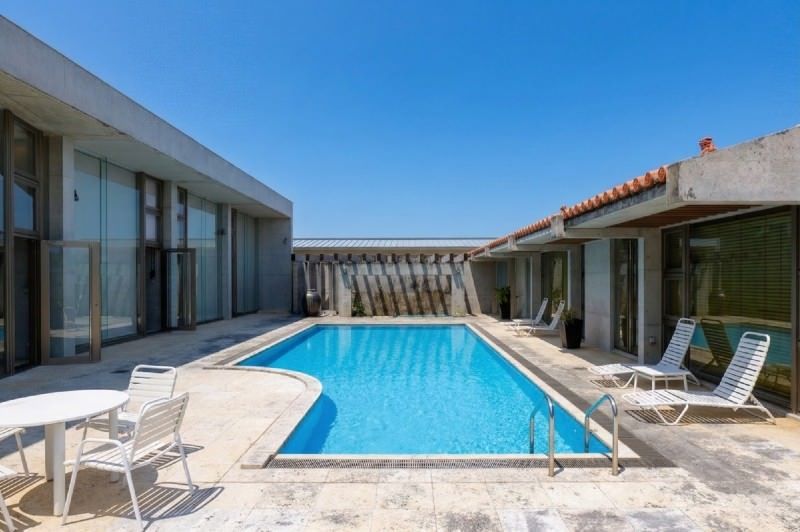 6LDK Villa with Pool & Jacuzzi in Naha, Okinawa | 500M Yen - Thumbnail 3