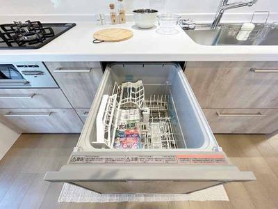 New 4LDK RC Home in Kadena Town, Okinawa - 2025 Completion — Image 3, Kadena, Okinawa