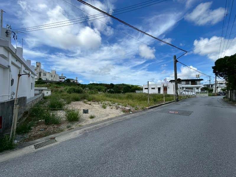 Spacious 4LDK House in Yonabaru, Okinawa - Thumbnail 4