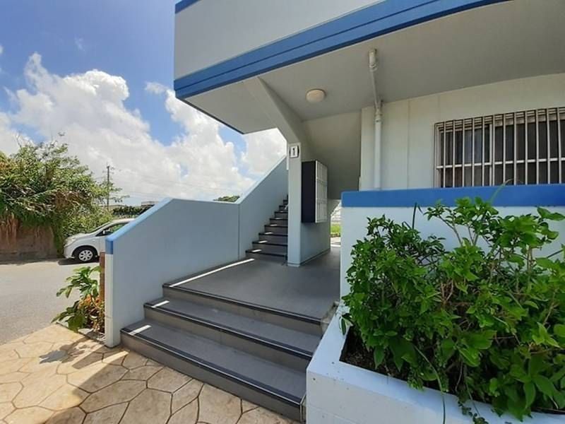 1LDK Apartment for Rent in Haebaru, Okinawa - BC Garden Palace I - Thumbnail 3