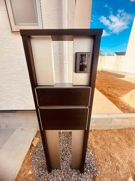 New 4LDK House with Walk-in Closet in Uruma City, Okinawa - Thumbnail 2