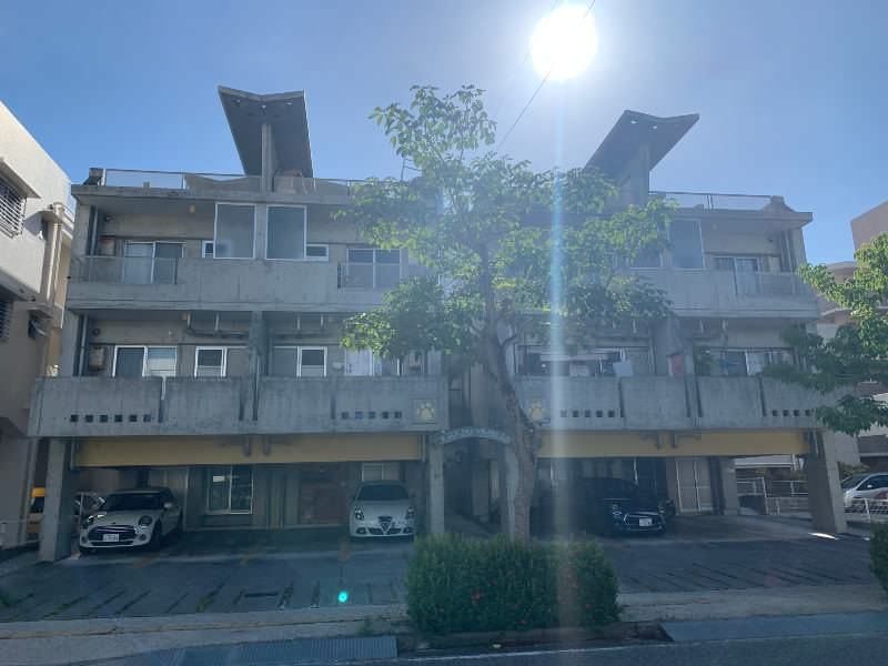Pet-Friendly Maisonette Apartment for Rent in Naha, Okinawa - Thumbnail 3