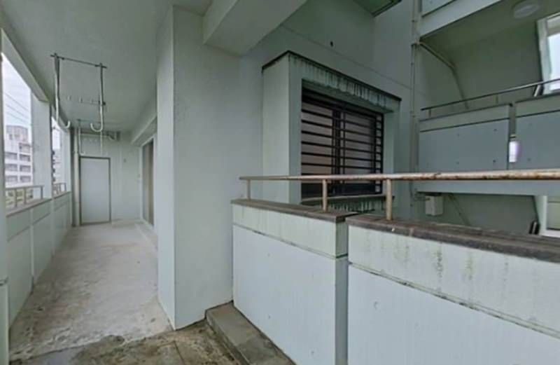 2LDK Apartment for Rent in Ginowan, Okinawa with Free Parking & Internet - Thumbnail 4