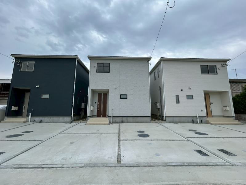 New 4LDK House in Uruma City with Roof Balcony - Thumbnail 3