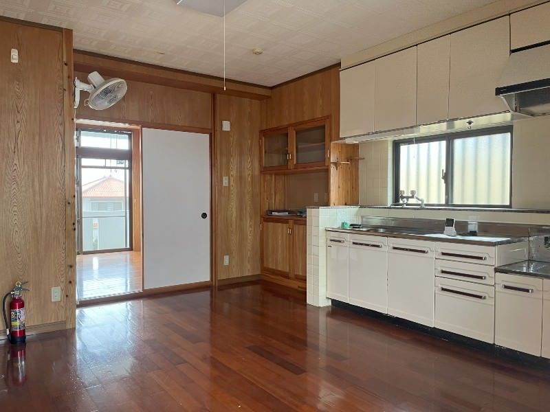 2DK Apartment for Rent in Izo, Urasoe City, Okinawa - Thumbnail 4
