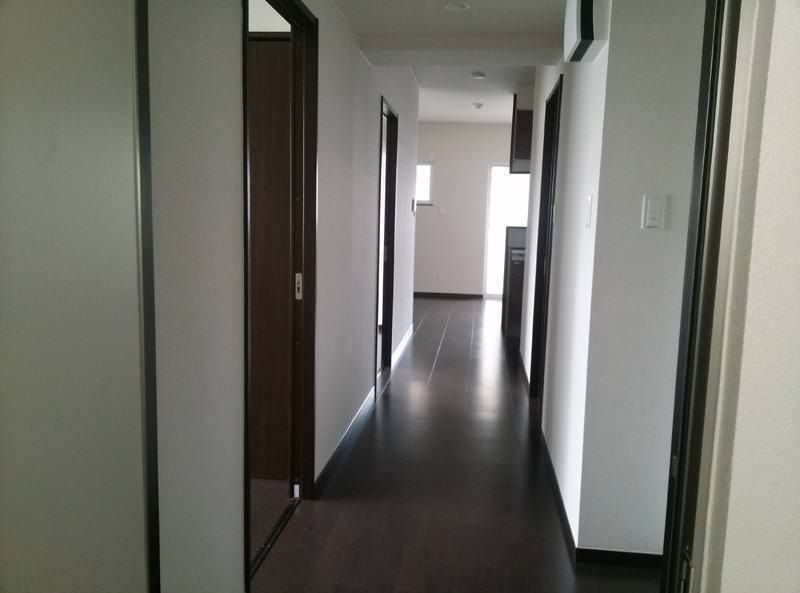 Maison Kei 2LDK Apartment for Rent in Yonabaru, Okinawa - Thumbnail 2