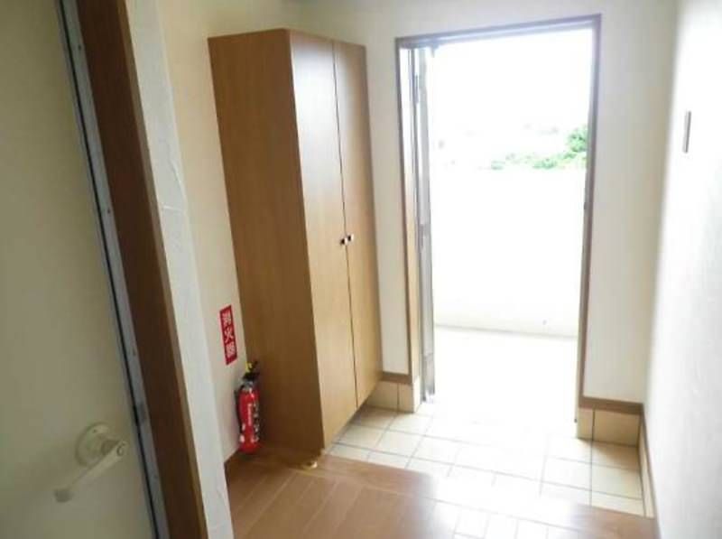 2LDK Apartment for Rent in Ginowan City, Okinawa - Thumbnail 2