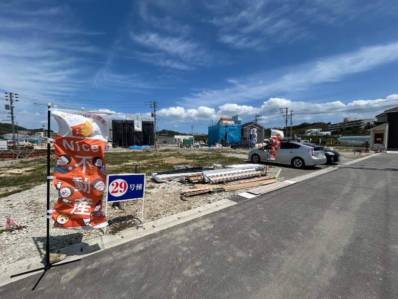 New 4LDK House for Sale in Tomigusuku, Okinawa - Completion 2026 - Thumbnail 2