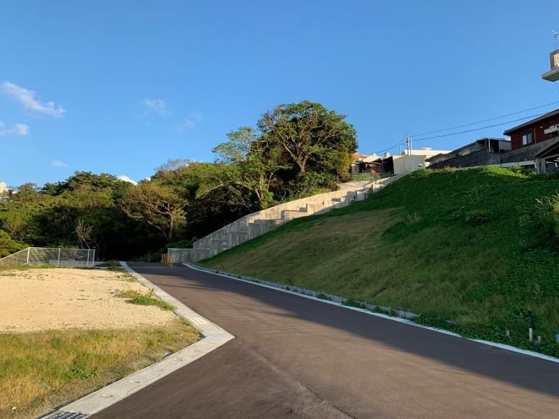Large Subdivision Land for Sale in Shuri Momobaru-cho, Naha - Thumbnail 2