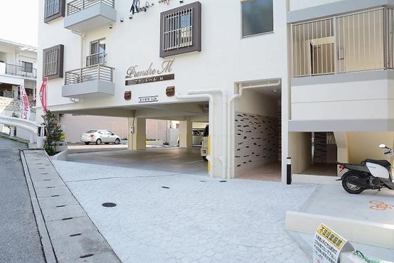 2LDK Apartment for Rent in Urasoe, Okinawa - Plannedore M - Thumbnail 2