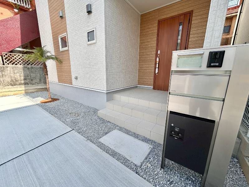New 2LDK House for Sale in Yomitan, Okinawa - 114 sqm - Thumbnail 2