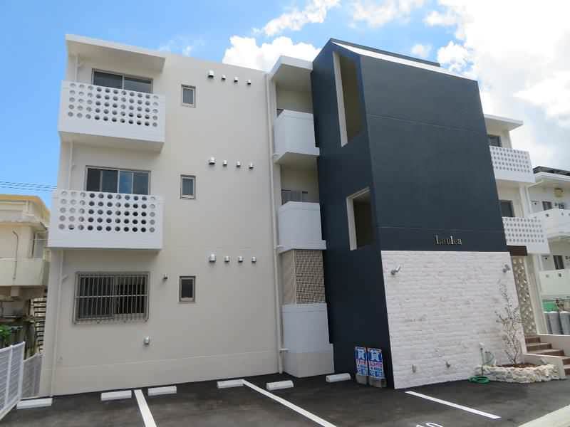 Spacious 3LDK Apartment for Rent in Kitamakagusuku, Okinawa - Thumbnail 3