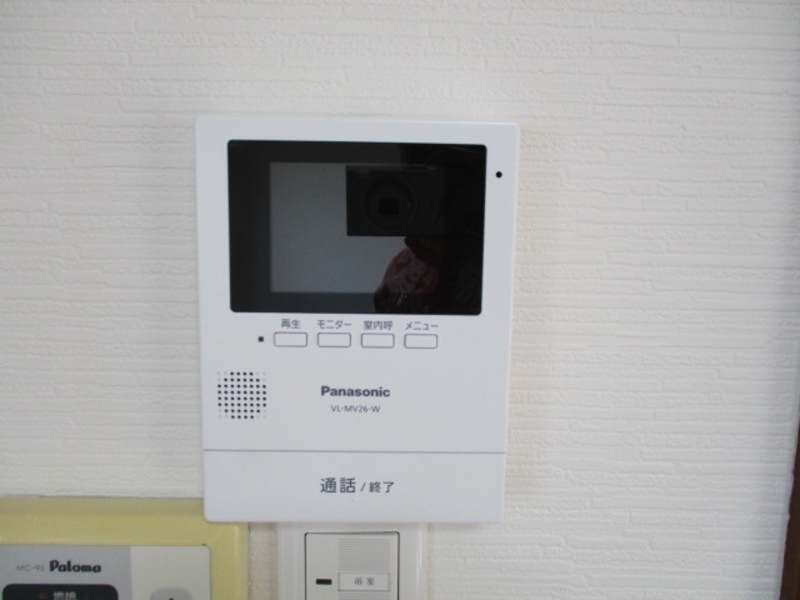 2DK Apartment for Rent in Urasoe Taira, Okinawa | 50,000 Yen - Thumbnail 4