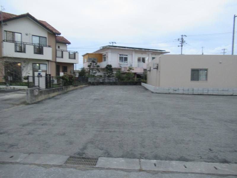 Parking Space for Rent in Ishikawa Iha, Uruma City, Okinawa - Thumbnail 3